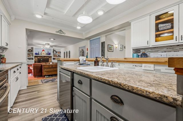 5261 Baker Road, Bridgeport Twp, MI 48722