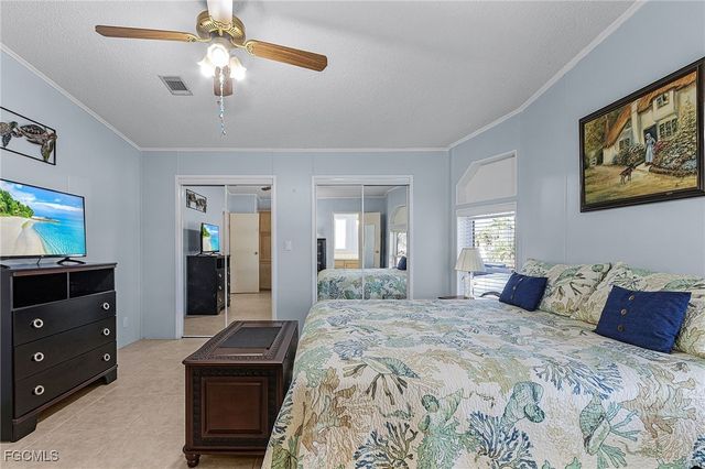 3065 Skipper LN, St James City, FL 33956