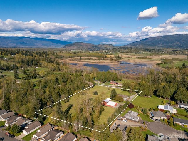 13872 Trumpeter Lane, Mount Vernon, WA 98273