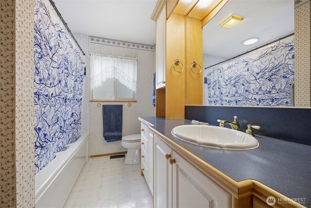 13872 Trumpeter Lane, Mount Vernon, WA 98273
