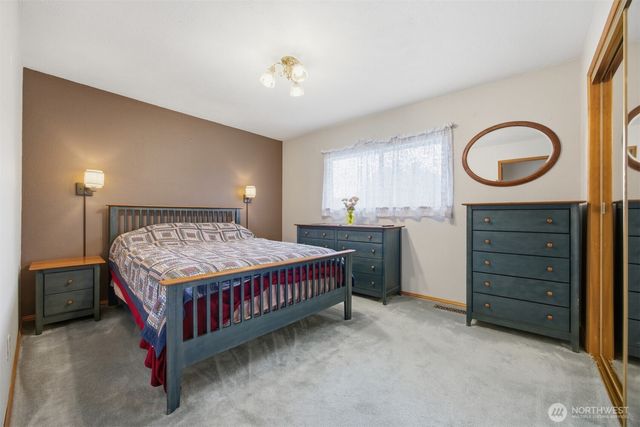 13872 Trumpeter Lane, Mount Vernon, WA 98273