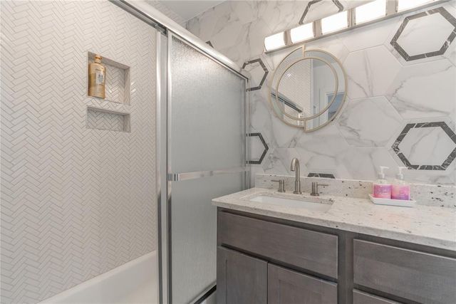 701 NE 24th Street, Oklahoma City, OK 73105