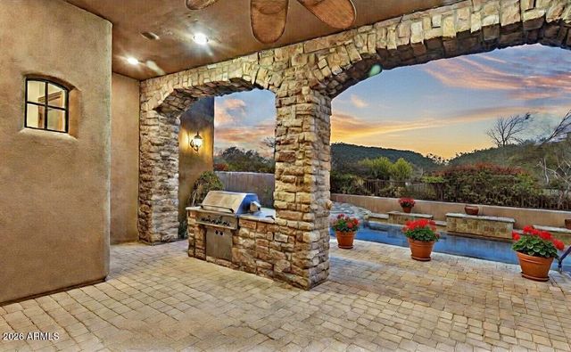 8854 E LOST GOLD Circle, Gold Canyon, AZ 85118