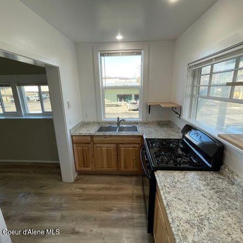 6476 Kootenai st, Bonners Ferry, ID 83805