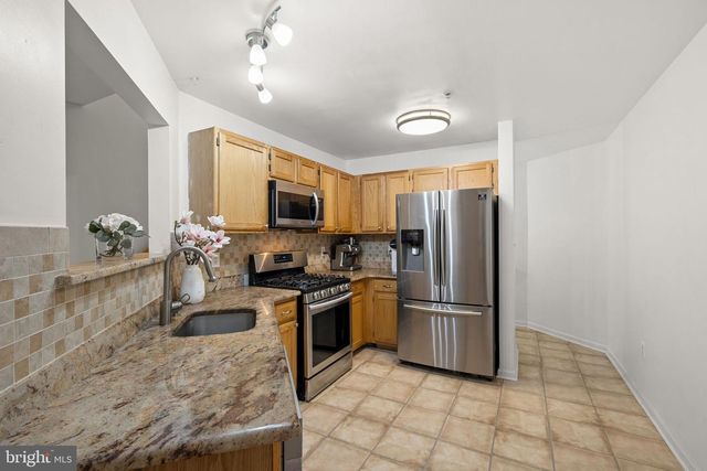 203 RIP VAN DAM CT, Belle Mead, NJ 08502