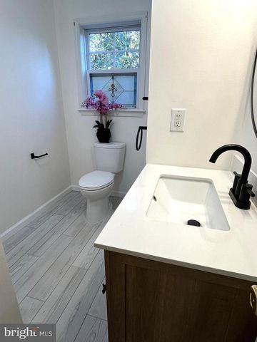 203 RIP VAN DAM CT, Belle Mead, NJ 08502