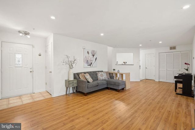 203 RIP VAN DAM CT, Belle Mead, NJ 08502