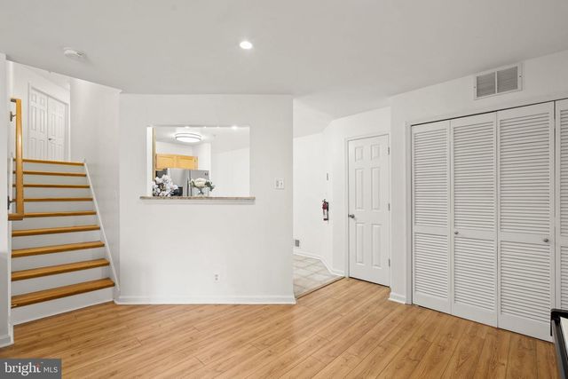 203 RIP VAN DAM CT, Belle Mead, NJ 08502