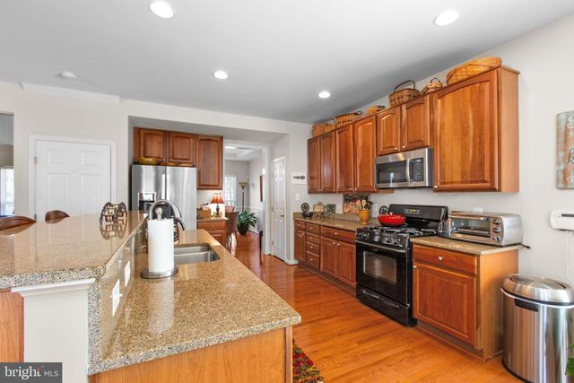 1102 ANDERSON ST, Fredericksburg, VA 22401