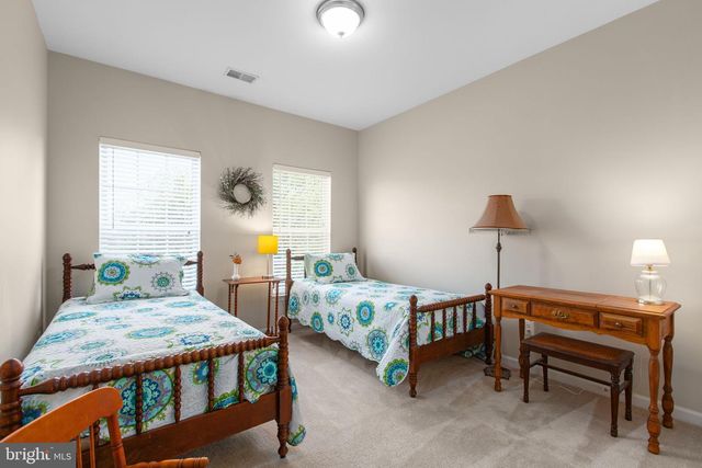 1102 ANDERSON ST, Fredericksburg, VA 22401