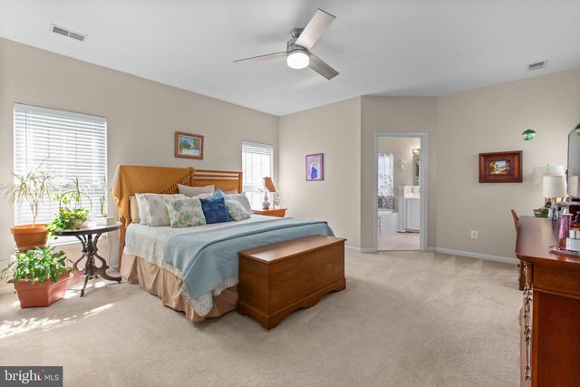 1102 ANDERSON ST, Fredericksburg, VA 22401