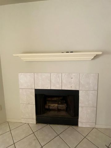 8915 Weyburn Grove Drive, Houston, TX 77088