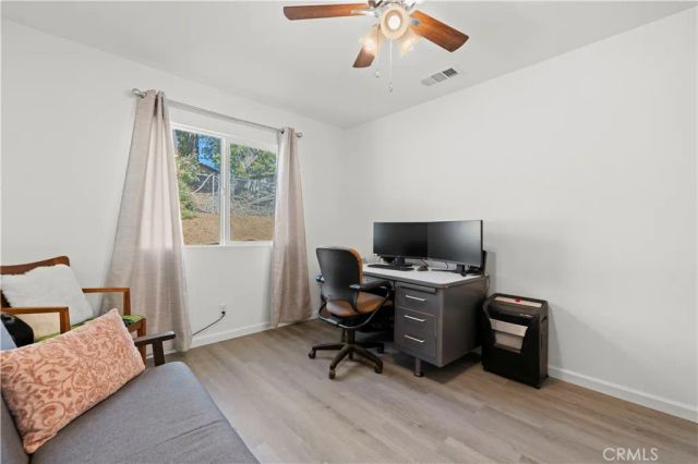 3855 Acton, Acton, CA 93510
