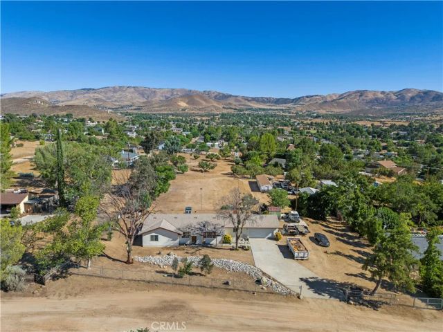 3855 Acton, Acton, CA 93510