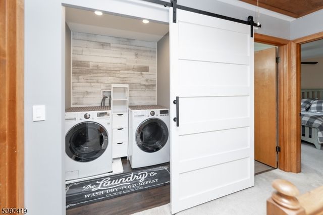 3 Fieldcrest Dr, Independence Twp., NJ 07840