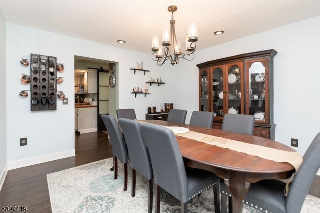 3 Fieldcrest Dr, Independence Twp., NJ 07840