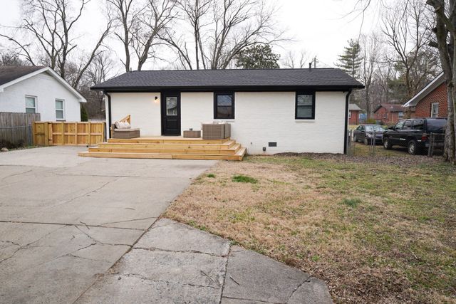 304 Scruggs Ave, Franklin, TN 37064