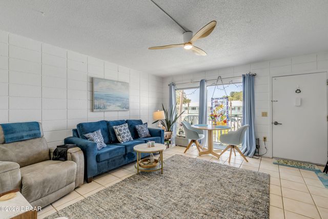 541 S Peninsula Ave Apt A19, New Smyrna Beach, FL 32169