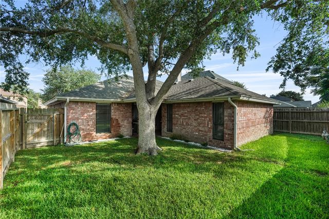 7618 Northfield Dr, Corpus Christi, TX 78413