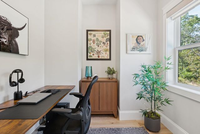 50 Cate St Unit 4, Portsmouth, NH 03801