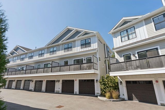 50 Cate St Unit 4, Portsmouth, NH 03801