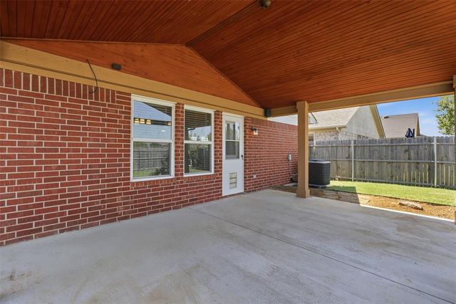 2008 Frost Lane, Norman, OK 73071