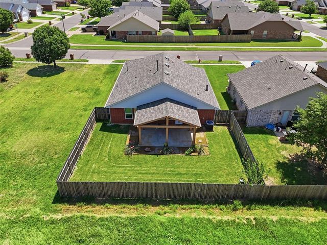 2008 Frost Lane, Norman, OK 73071