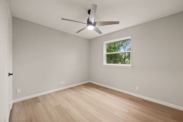 5944 Richard Drive, Watauga, TX 76148