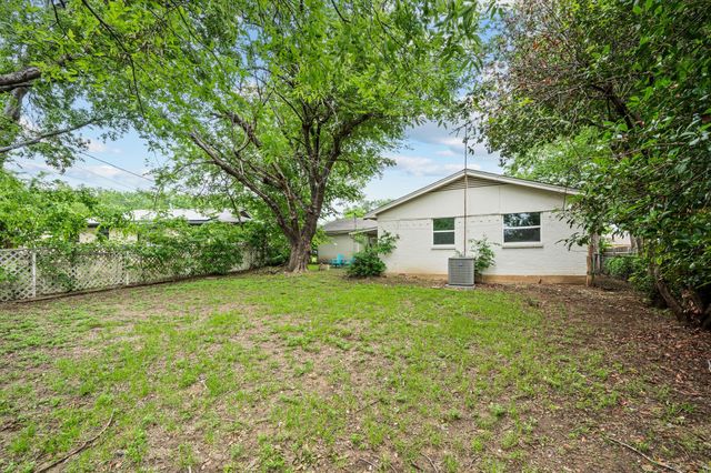 5944 Richard Drive, Watauga, TX 76148