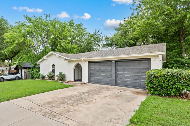 5944 Richard Drive, Watauga, TX 76148