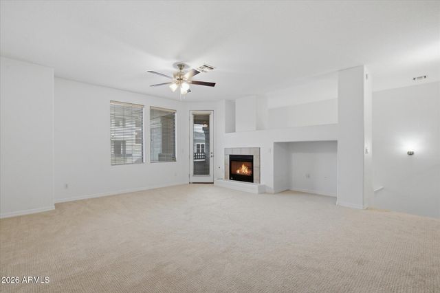 15221 N CLUBGATE Drive 2125, Scottsdale, AZ 85254