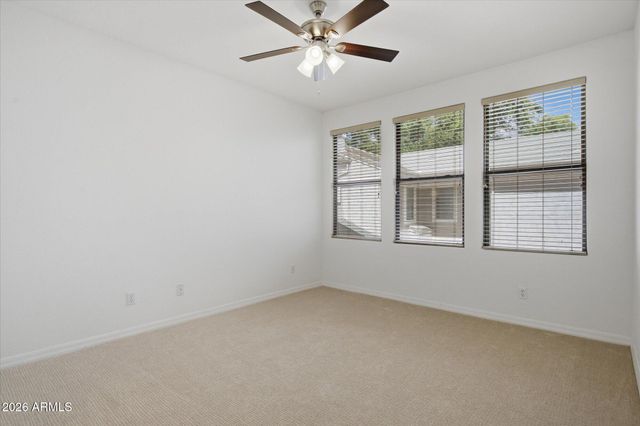 15221 N CLUBGATE Drive 2125, Scottsdale, AZ 85254