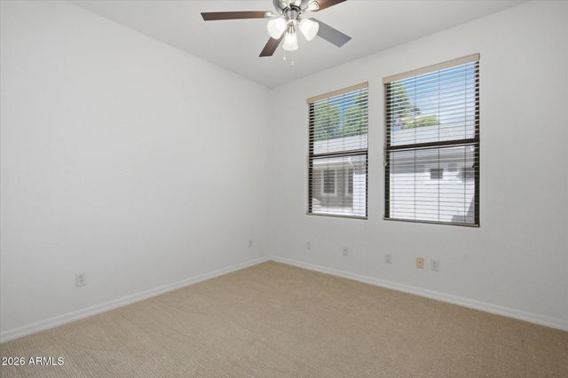 15221 N CLUBGATE Drive 2125, Scottsdale, AZ 85254