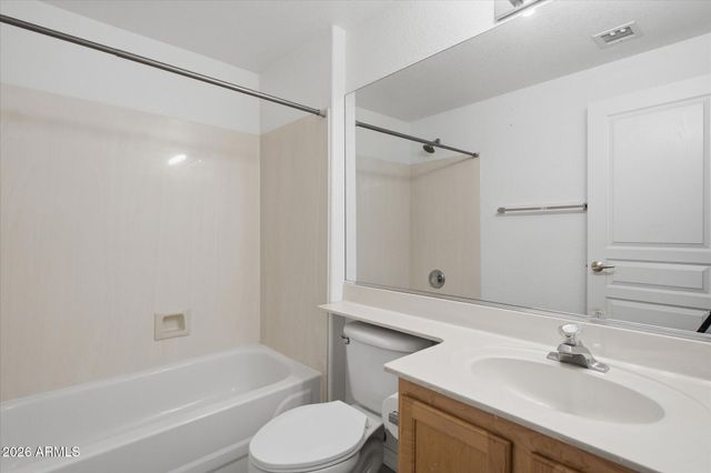 15221 N CLUBGATE Drive 2125, Scottsdale, AZ 85254