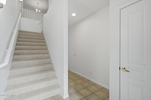 15221 N CLUBGATE Drive 2125, Scottsdale, AZ 85254