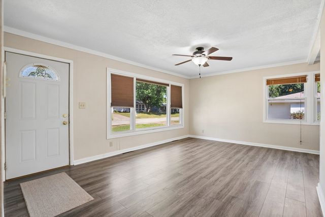 2838 40th Avenue, Rock Island, IL 61201