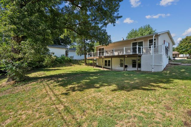 2838 40th Avenue, Rock Island, IL 61201