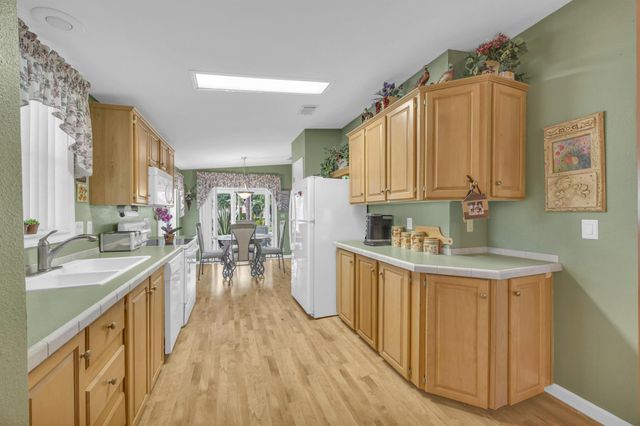 2904 Nine Iron Drive, Port St Lucie, FL 34952