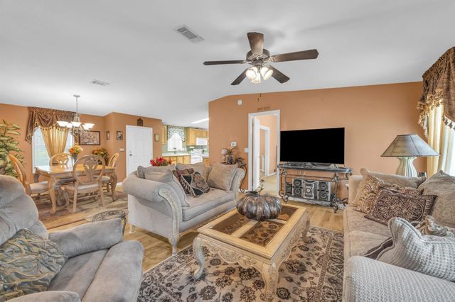 2904 Nine Iron Drive, Port St Lucie, FL 34952