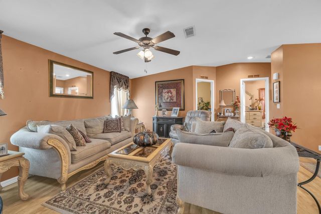 2904 Nine Iron Drive, Port St Lucie, FL 34952