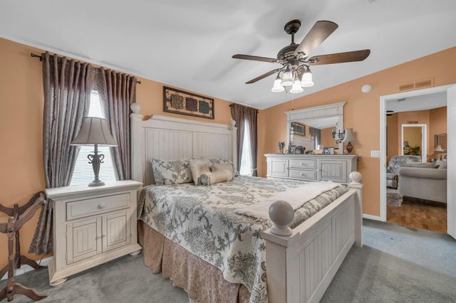 2904 Nine Iron Drive, Port St Lucie, FL 34952