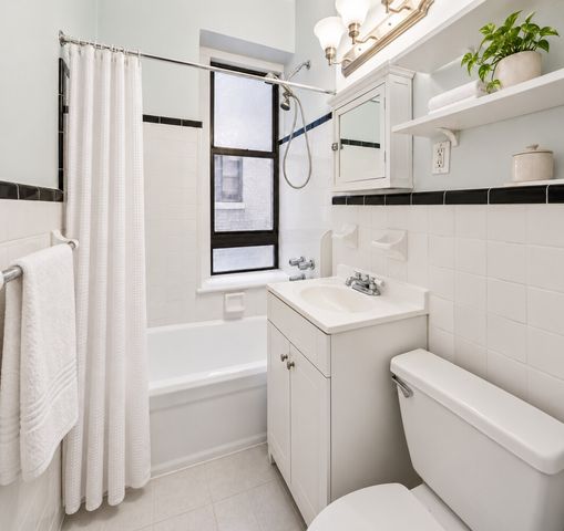 485 Central Park W Apt 2G, New York City, NY 10025