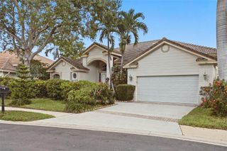 3026 Lakewood Drive, Weston, FL 33332