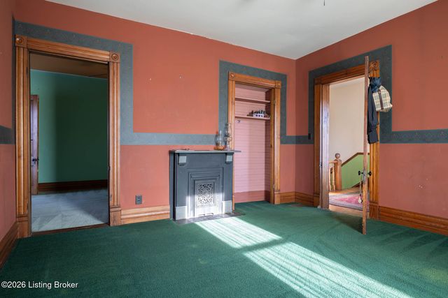 74 Elm St, Eminence, KY 40019