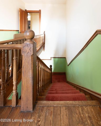 74 Elm St, Eminence, KY 40019