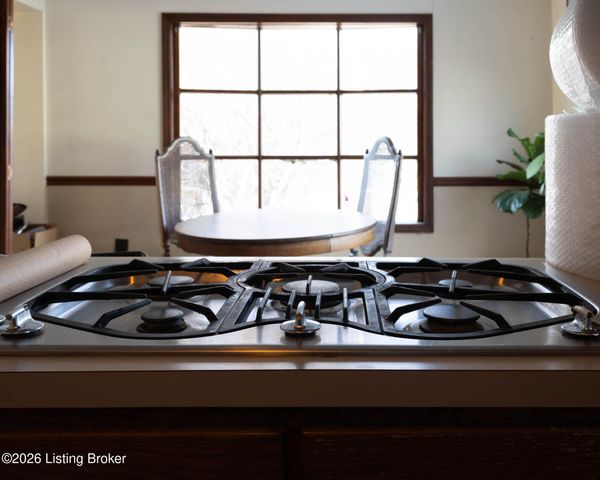 74 Elm St, Eminence, KY 40019