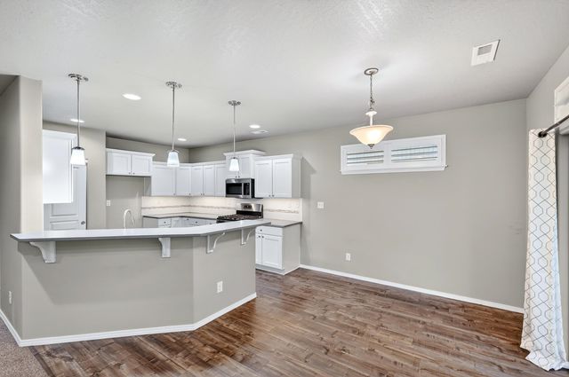 1422 S Girard St, Spokane, WA 99212