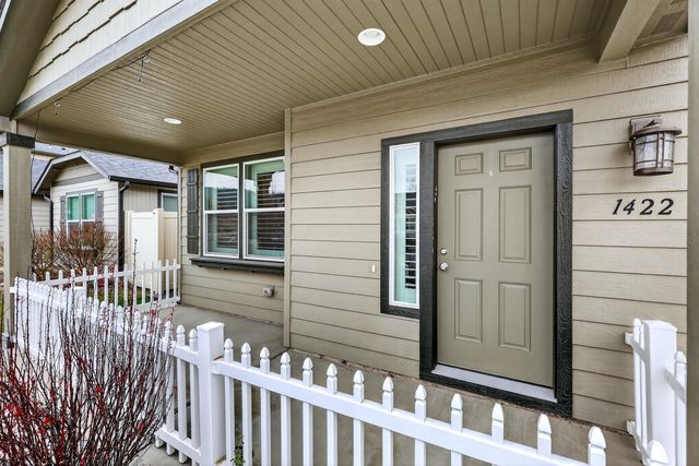 1422 S Girard St, Spokane, WA 99212