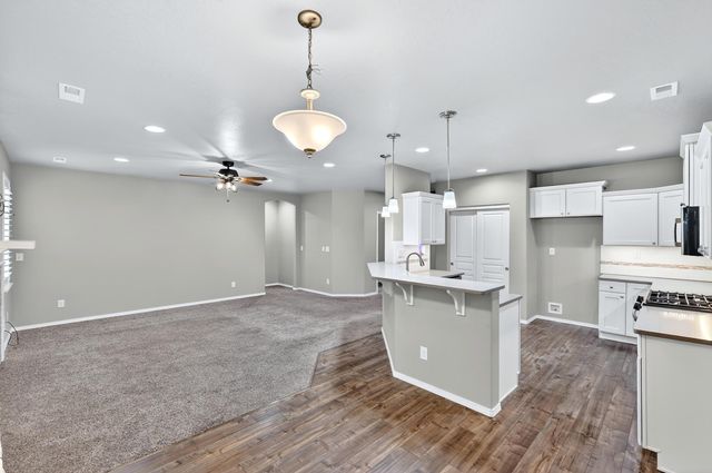 1422 S Girard St, Spokane, WA 99212