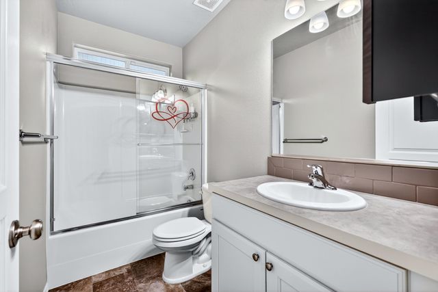 1422 S Girard St, Spokane, WA 99212